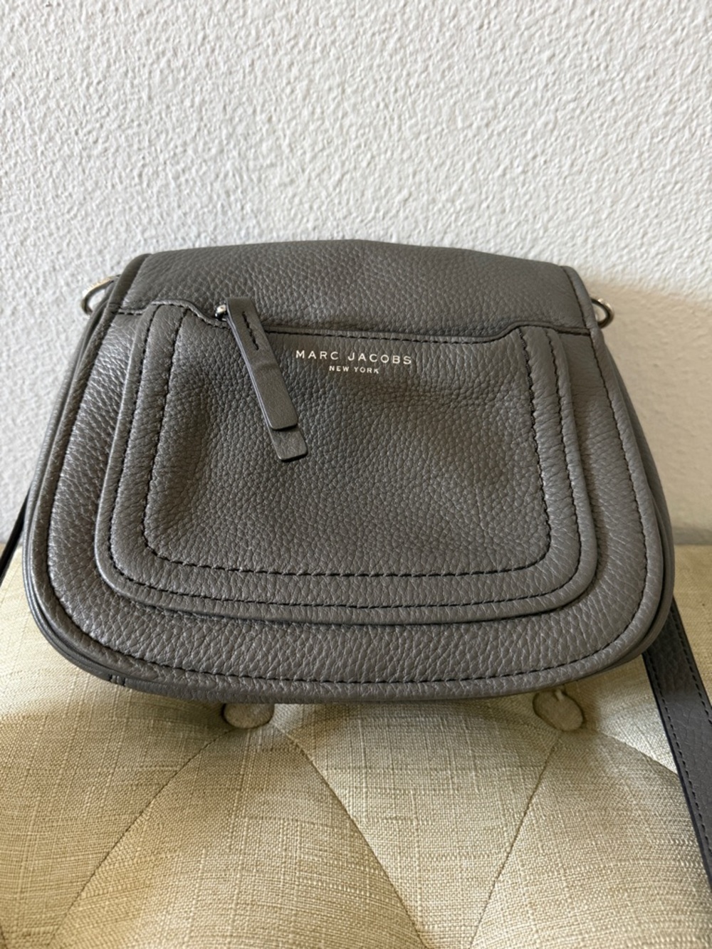 Marc Jacobs Charcoal Pebbled Leather Crossbody